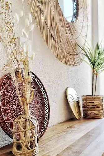 New #boheme Chic# Pied De La Cite #2 *